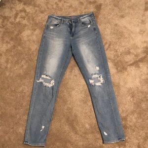 American Eagle Mom Jean